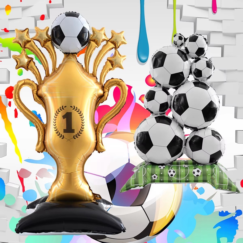 Soccer Trophy Large Standing F - Photography Awards recension och pris